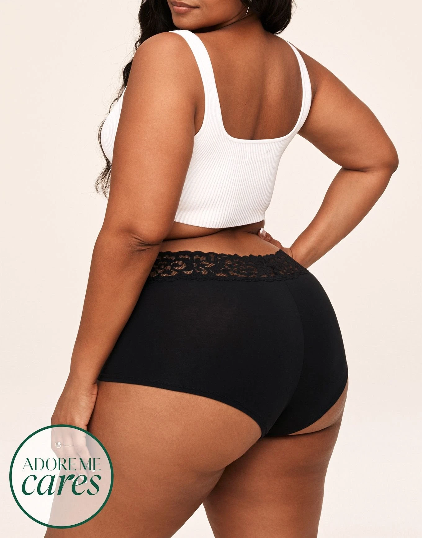 Leondra Shortie Plus Black 3 Leondra Shortie Plus Black